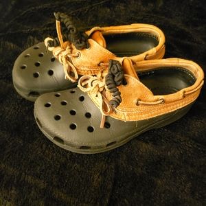 Crocs leather islander pit crew sport boat shoes. RHTF